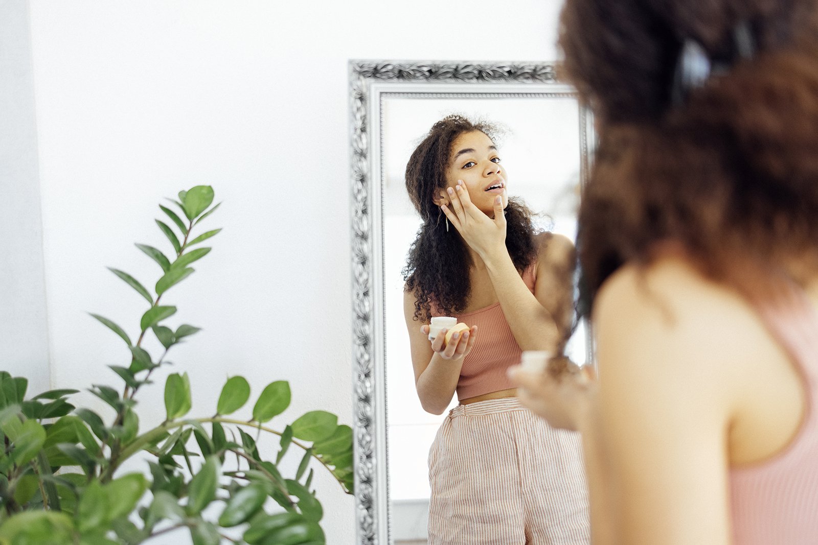 Collagen: What Are Connective Tissues + Connective Tissue Disorders (Part 1/2)